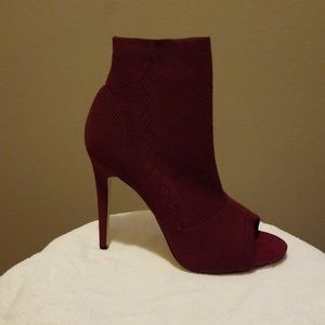 Peeptoe Stilletos